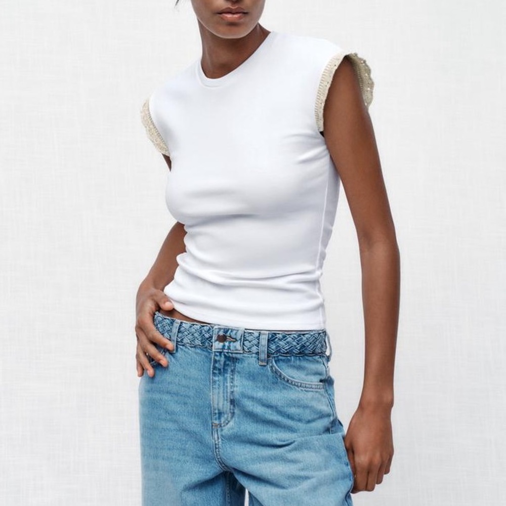Zara rhinestone trim t-shirt white size medium